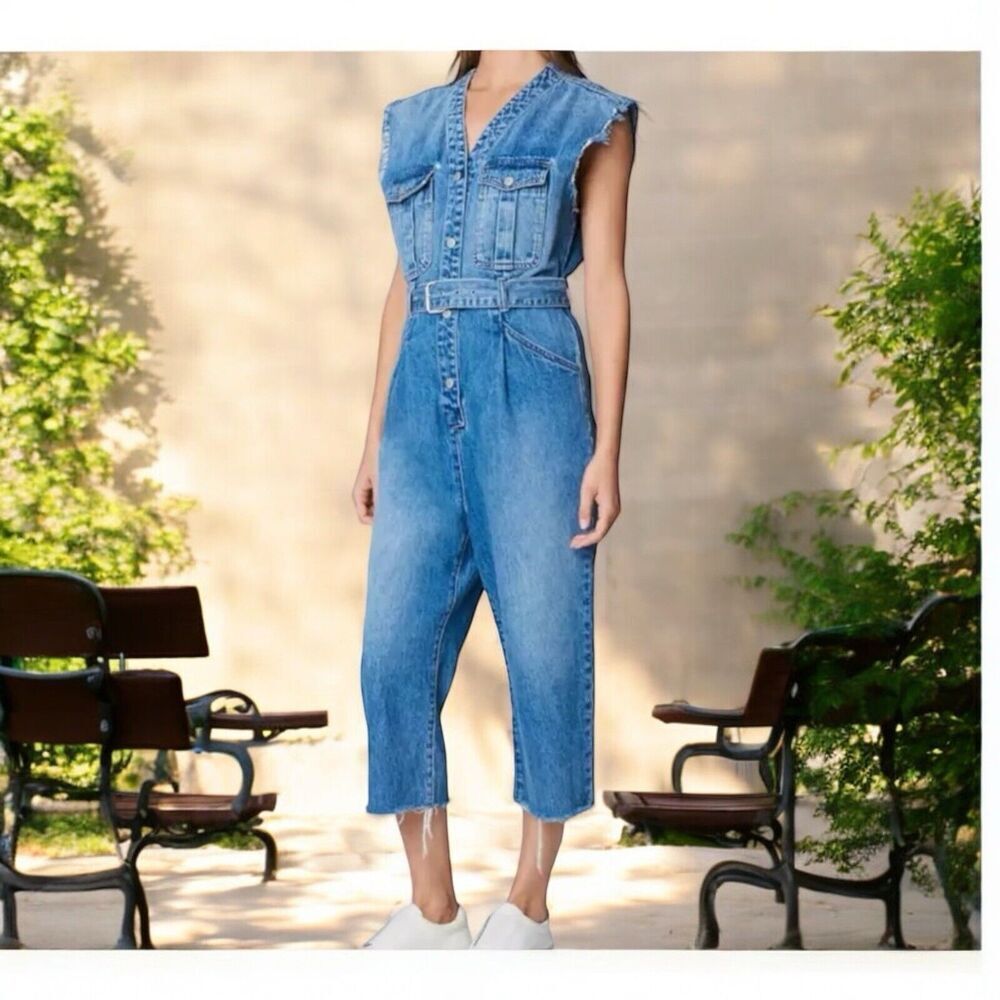 Blank NYC Jumpsuit‎ XS Denim Straight Leg Sleeveless Snap Button Cropped Spring
